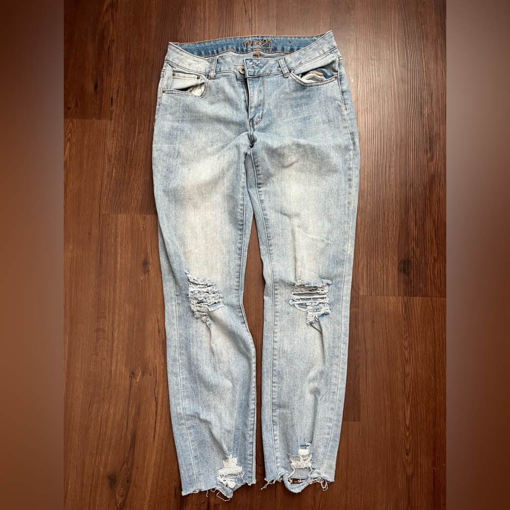 Sue 21 jeans mid rise straight